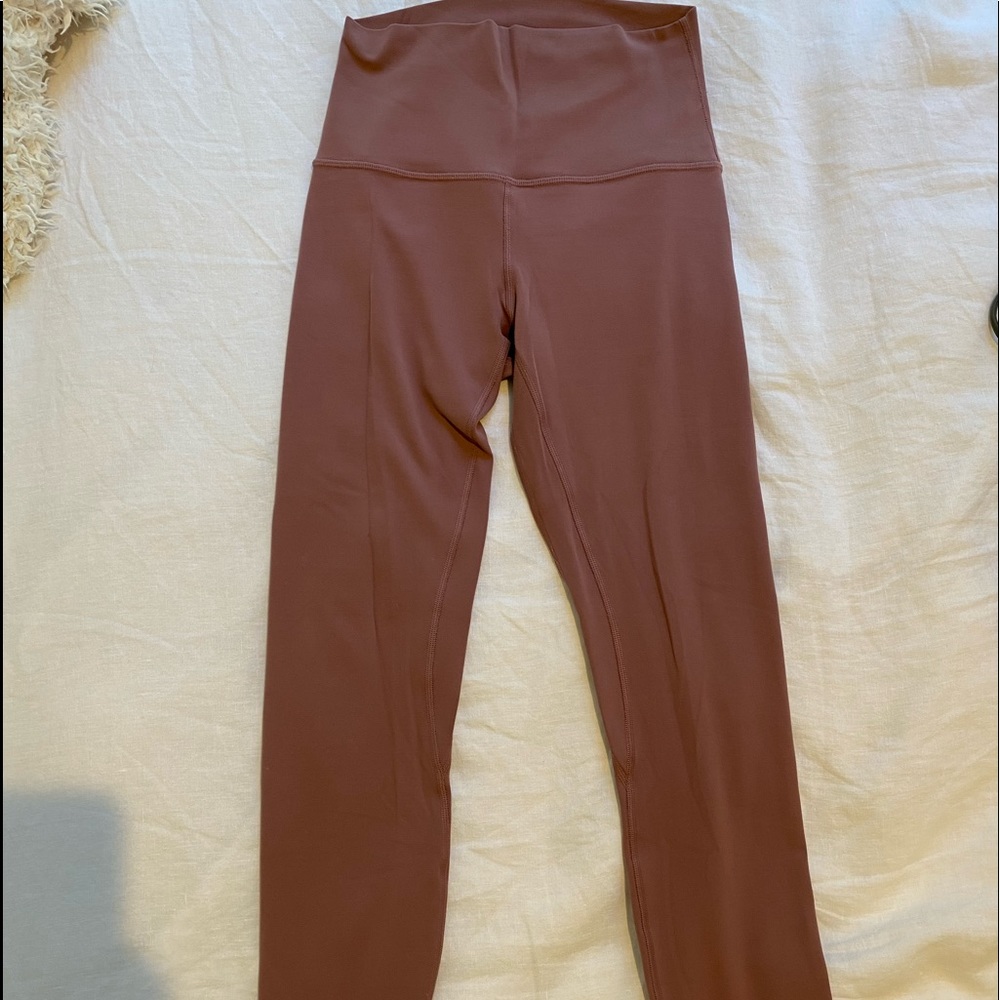 Lululemon align 25”